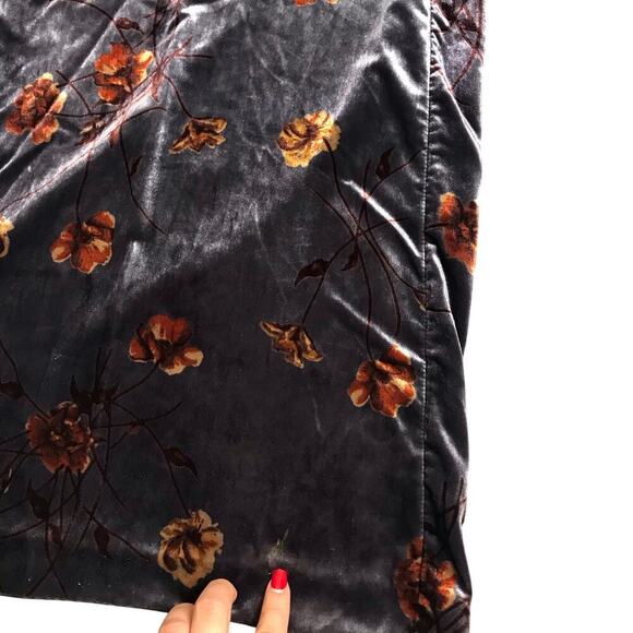 Ett:Twa by Anthropologie Jessie Velvet Floral Wide-Leg Pants Size:S - Picture 4 of 9